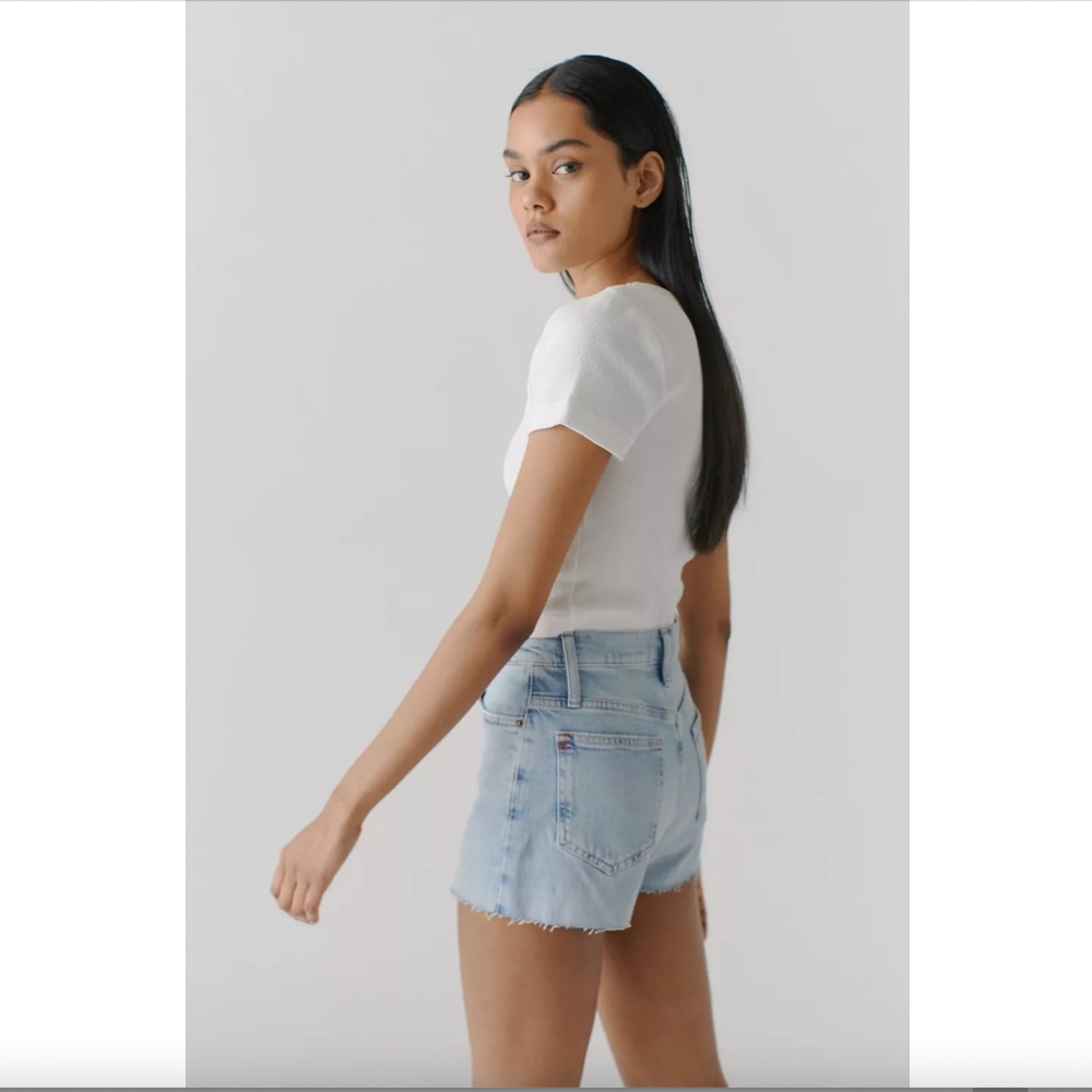 BDG Girlfriend High Rise Shorts - Picture 2 of 12